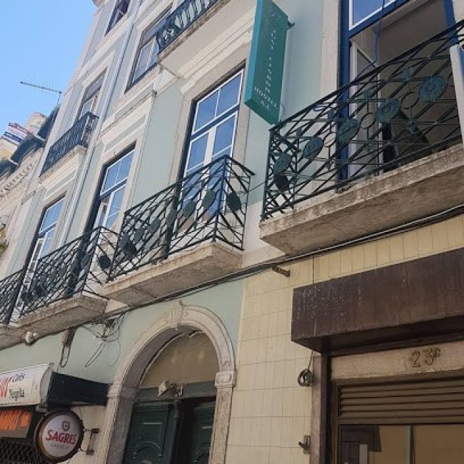 JUST LISBON HOSTEL & GUESTHOUSE