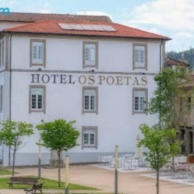 HOTEL OS POETAS