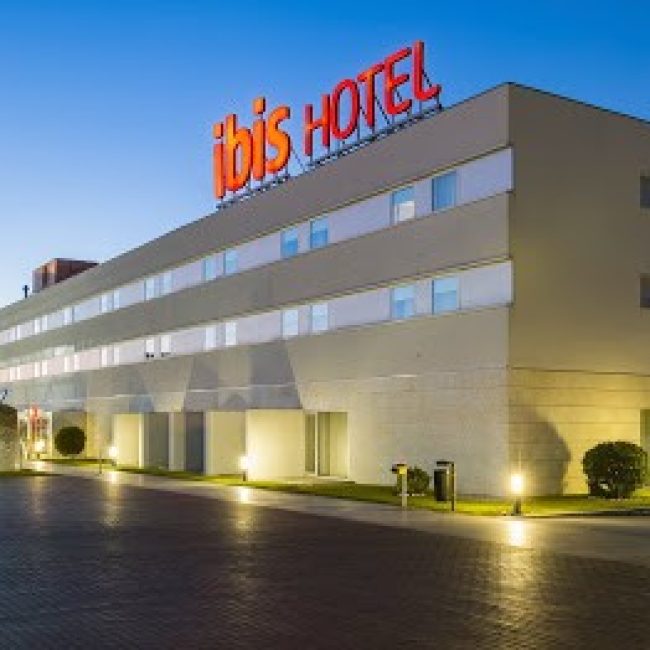 IBIS PORTO SÃO JOÃO