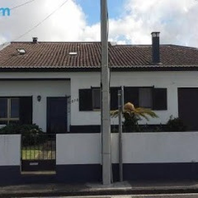 A HOUSE IN AZORES