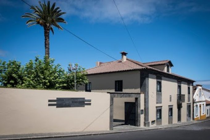 VOLCANIC CHARMING HOUSE