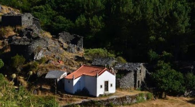 CASA DA EIRA DE CIMA