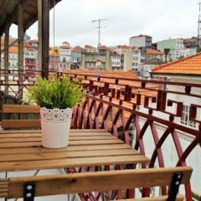 D&S – CROCODILE HOUSE S. BENTO APARTMENTS