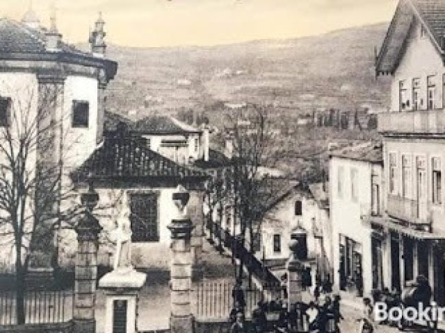 CASA LARGO DO CRUZEIRO
