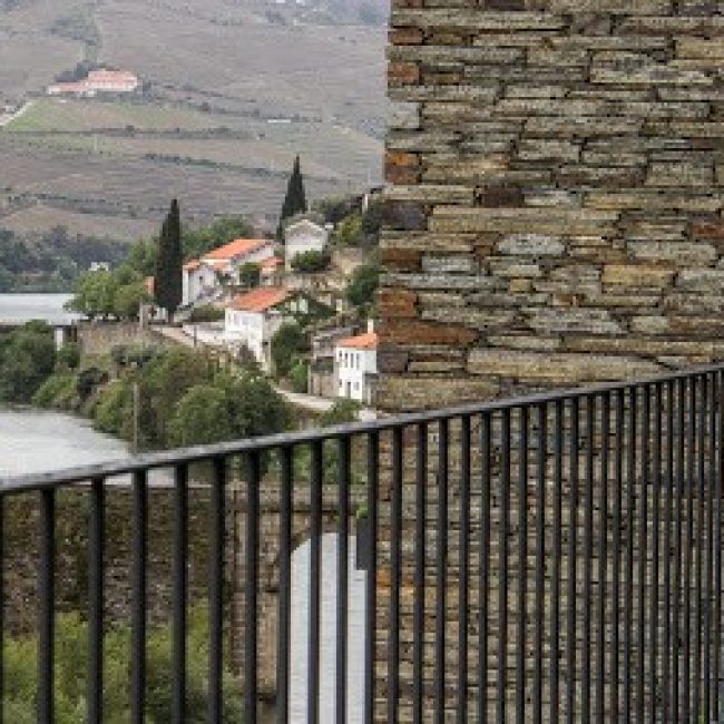 DOIS LAGARES HOUSE – QUINTA DE SANTO ANTÓNIO