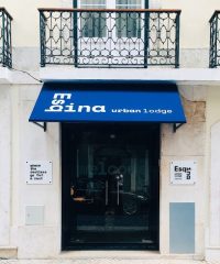 ESQINA URBAN LODGE