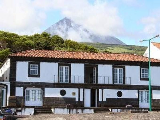 Casa Das Barcas