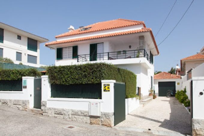 Parede Guest House